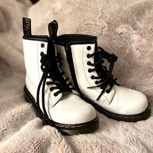 Dr Martens white kids size 13 boot